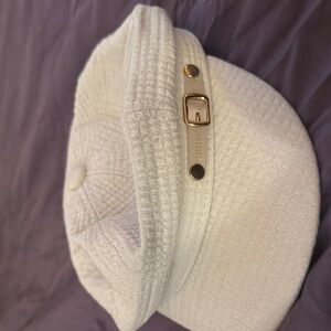 White and Gold Baseball Hat Accessories